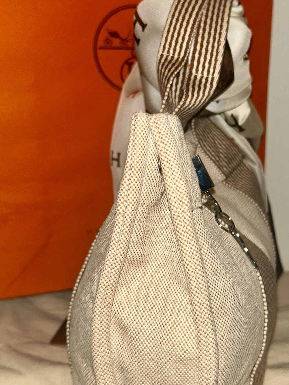 Auth HERMES Silver Cadena Padlock set! Bundled with Tote, shopper, & Scarf - Picture 6 of 16